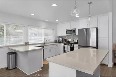 17161 Golden View, Huntington Beach, CA 92647 - Photo 12