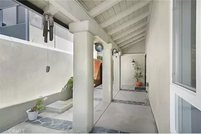 16672 Bolero Ln, Huntington Beach, CA 92649 - Photo 4