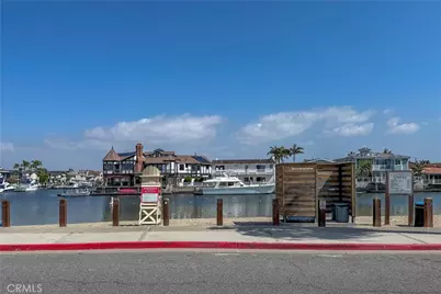 16672 Bolero Ln, Huntington Beach, CA 92649 - Photo 42