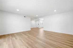 19562 Aragon Cir, Huntington Beach, CA 92646 - Photo 16