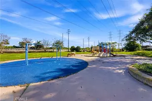 19562 Aragon Cir, Huntington Beach, CA 92646 - Photo 48