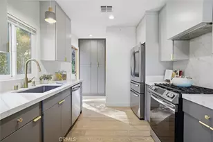 2491 Ivan Hill Terrace, Los Angeles, CA 90039 - Photo 10
