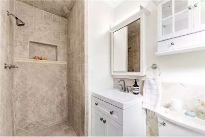 5631 Nevada, Huntington Beach, CA 92647 - Photo 34