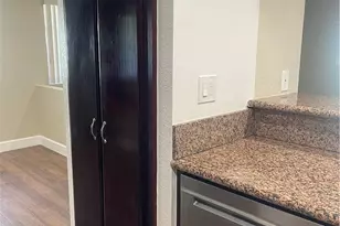 3580 W Sweetbay Ct, Anaheim, CA 92804 - Photo 18