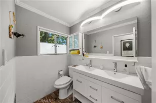 5150 1/2 Village Green, Los Angeles, CA 90016 - Photo 12