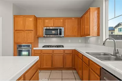 12966 Eastern Shore Drive, Jurupa, CA 92880 - Photo 6