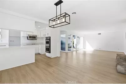 22102 Surfrider Lane, Huntington Beach, CA 92646 - Photo 4