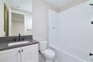 113 Oakstone, Irvine, CA 92618 - Photo 58