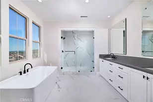 113 Oakstone, Irvine, CA 92618 - Photo 56