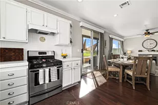 16 Balustrade, Lake Forest, CA 92610 - Photo 8