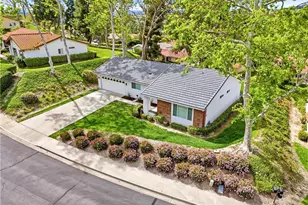 23561 Via Ventura, Mission Viejo, CA 92692 - Photo 2