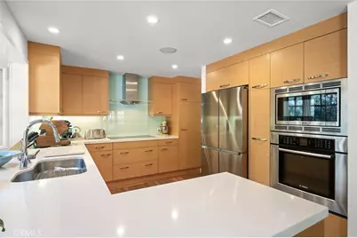 17 Rippling Stream, Irvine, CA 92603 - Photo 12