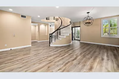 38 Tessera, Lake Forest, CA 92610 - Photo 4