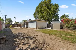 2106 W Forest, Anaheim, CA 92804 - Photo 14