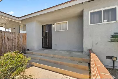 2106 W Forest, Anaheim, CA 92804 - Photo 2