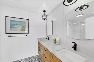 16397 Wimbledon Ln, Huntington Beach, CA 92649 - Photo 14