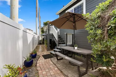 2330 Vangurad Way #L101, Costa Mesa, CA 92626 - Photo 12