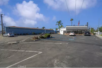 201 W Whittier, Montebello, CA 90640 - Photo 52