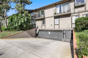 2175 Pacific Ave, Costa Mesa, CA 92627 - Photo 40