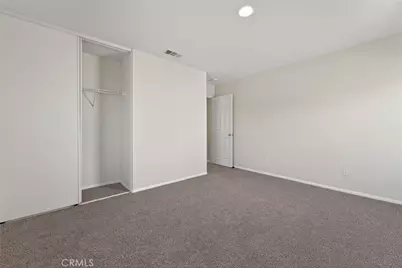 28234 Picadilly Place, Castaic, CA 91384 - Photo 18