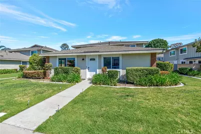 4612 Via Vista Circle #5, Huntington Beach, CA 92649 - Photo 2