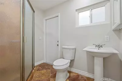 915 Coastline, Seal Beach, CA 90740 - Photo 8