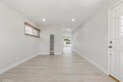 915 Coastline, Seal Beach, CA 90740 - Photo 6