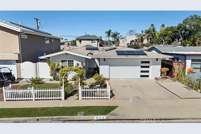 915 Coastline, Seal Beach, CA 90740 - Photo 1