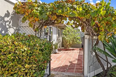 1124 Victoria, Costa Mesa, CA 92627 - Photo 6
