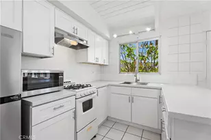 1124 Victoria, Costa Mesa, CA 92627 - Photo 12