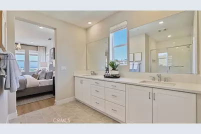 27540 Grand Fir Way, Valencia, CA 91381 - Photo 10