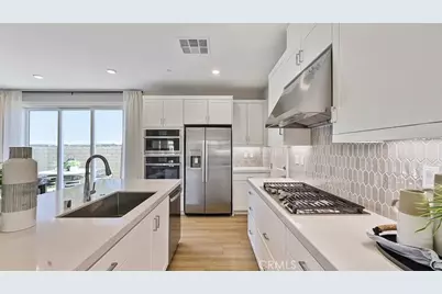 27540 Grand Fir Way, Valencia, CA 91381 - Photo 2