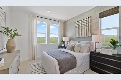 27468 Pistachio Way, Valencia, CA 91381 - Photo 22