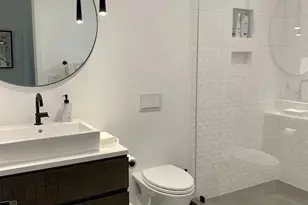 116 W Channel Islands Blvd, Oxnard, CA 93035 - Photo 26