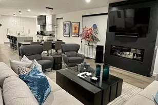 116 W Channel Islands Blvd, Oxnard, CA 93035 - Photo 16