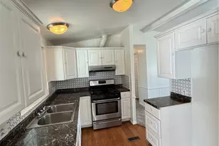 7142 Ave Orangethorpe, Buena Park, CA 90621 - Photo 2