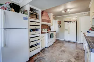 2401 E Avalon, Santa Ana, CA 92705 - Photo 24