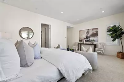 107 Orbit, Irvine, CA 92618 - Photo 32