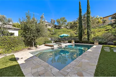 22970 Bouquet, Mission Viejo, CA 92692 - Photo 30