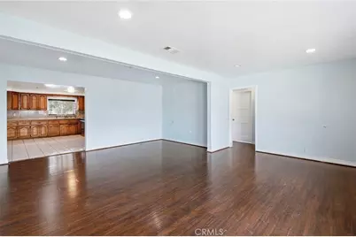 519 English, Santa Ana, CA 92703 - Photo 8