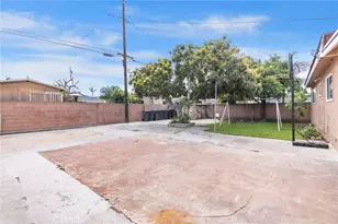 519 English, Santa Ana, CA 92703 - Photo 26