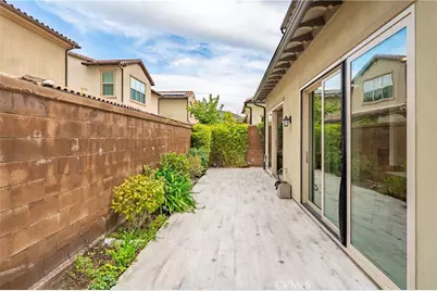113 Wanderer, Irvine, CA 92618 - Photo 44