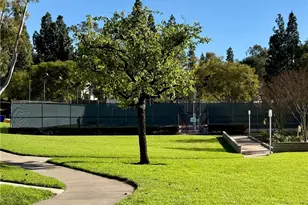 22256 Caminito Danubo, Laguna Hills, CA 92653 - Photo 38