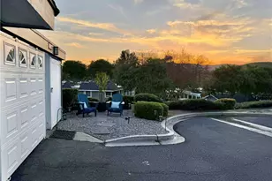 22256 Caminito Danubo, Laguna Hills, CA 92653 - Photo 44