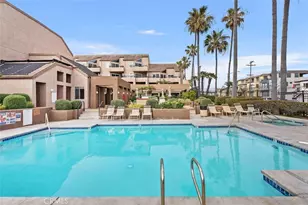 1200 Pacific Coast Hwy, Huntington Beach, CA 92648 - Photo 34