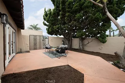 10230 El Monterey Avenue, Fountain Valley, CA 92708 - Photo 8