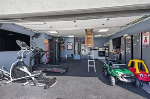 16342 Gentry, Huntington Beach, CA 92647 - Photo 38