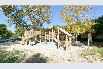 24 Maycrest, Irvine, CA 92618 - Photo 42