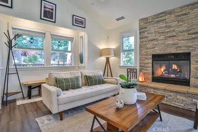 28622 Shenandoah Drive, Lake Arrowhead, CA 92352 - Photo 8