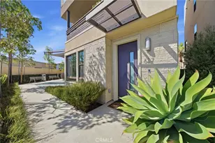 627 Cardiff Reef, Costa Mesa, CA 92627 - Photo 2